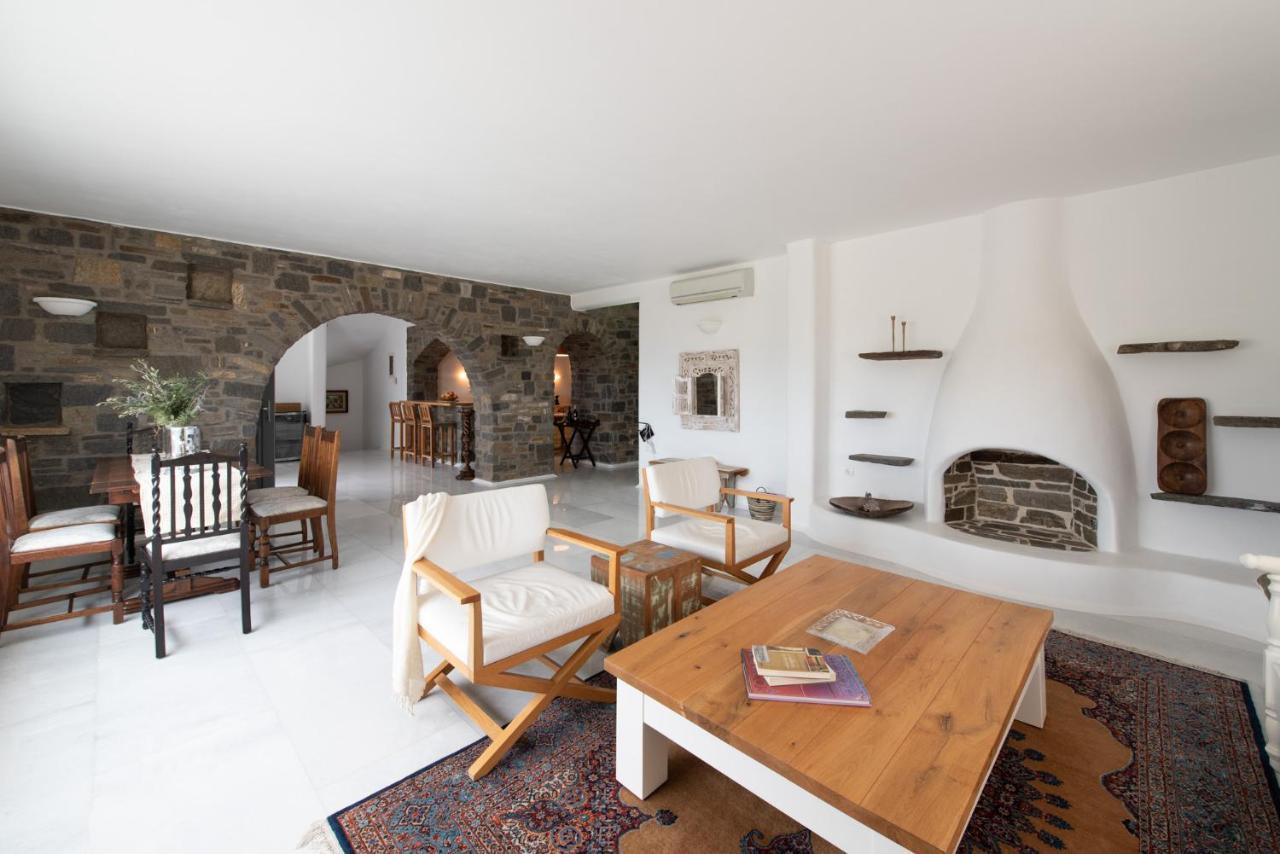 Villa Mira Paros - Luxury Suites Exterior photo