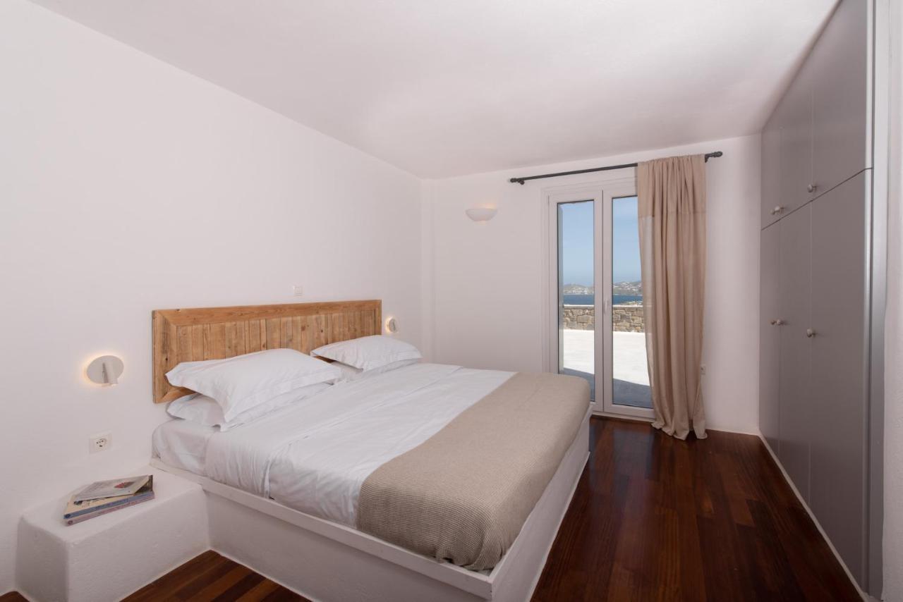 Villa Mira Paros - Luxury Suites Exterior photo